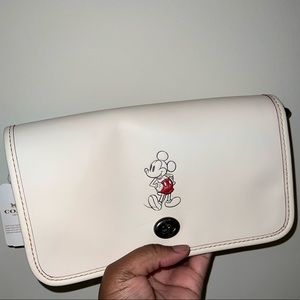 Coach Disney Mickey Mouse  Crossbody